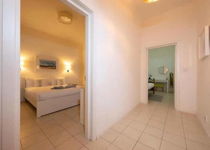 Cozy 3 Bedrooms - Near Seafront Appartement Sliema