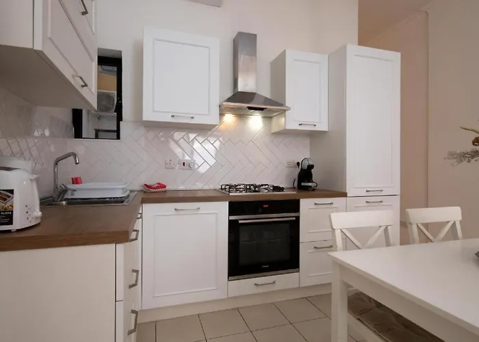Cozy 3 Bedrooms - Near Seafront Appartement Sliema