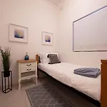 Cozy 3 Bedrooms - Near Seafront *