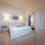 Апартаменты Cozy 3 Bedrooms - Near Seafront