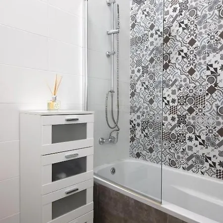 Apartman Cozy 3 Bedrooms - Near Seafront Sliema