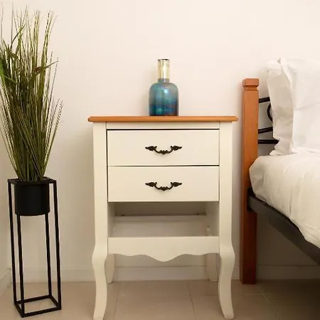 Cozy 3 Bedrooms - Near Seafront Lägenhet *